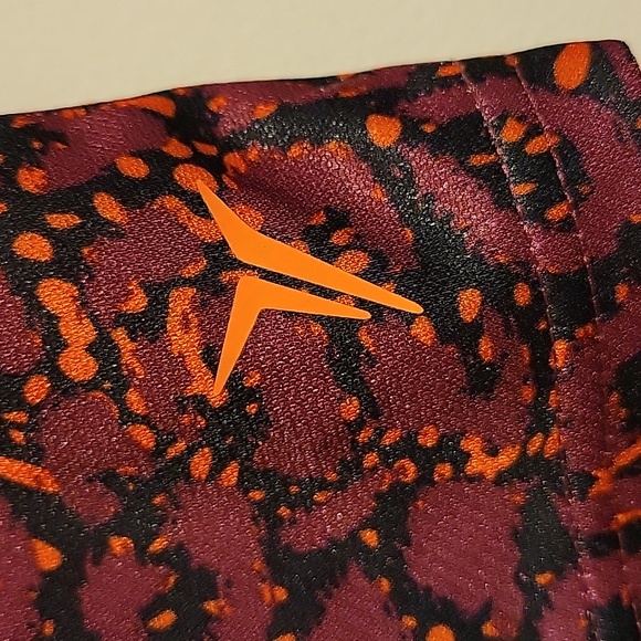 NWT: Men's Old Navy Active Go-Dry Shorts - Picture 4 of 13